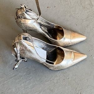 Carlos Santana Heels
